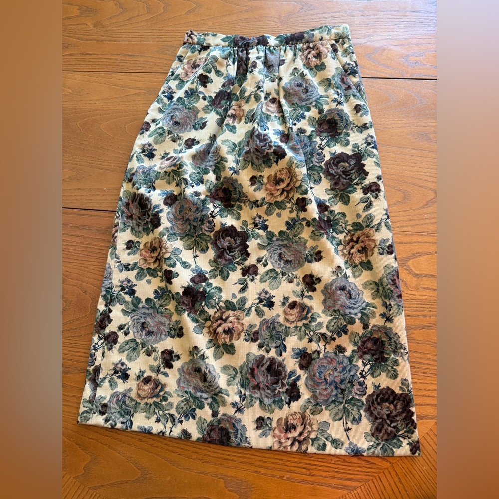 Vintage 80s Cottagecore Corduroy Floral Midi Handmade Skirt‎ 26” waist